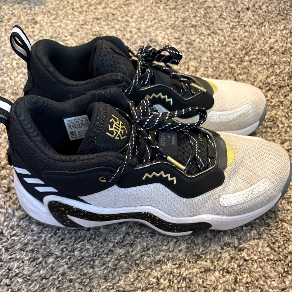 Adidas D.O.N. Issue #3 mens size 10 gold medal basketball shoes